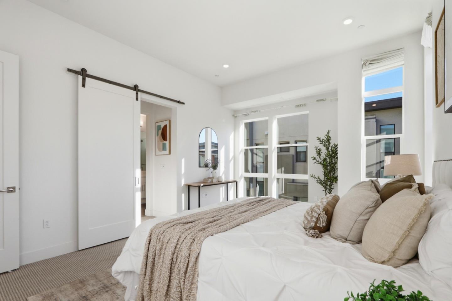 Photo #15: ML82042596 Listing: Photo #15