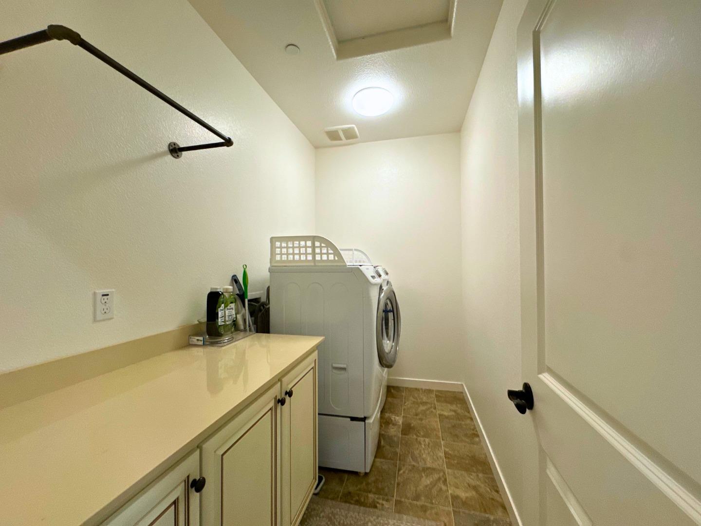 Detail Gallery Image 13 of 21 For 9077 Golf Canyon Drive, Patterson,  CA 95363 - 3 Beds | 2 Baths