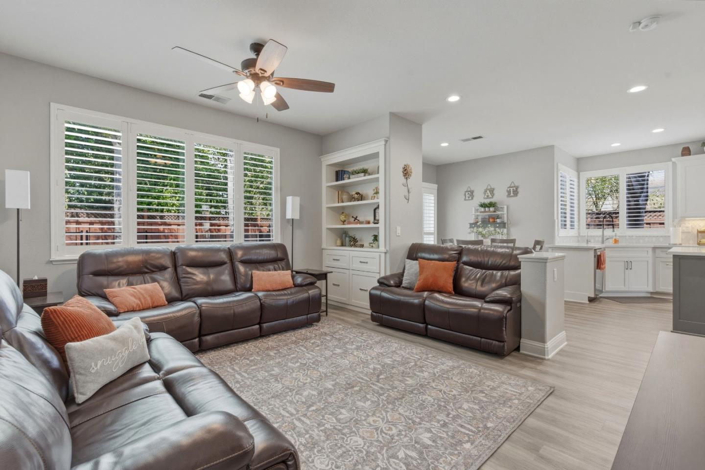 Detail Gallery Image 20 of 58 For 1500 Mimosa St, Hollister,  CA 95023 - 6 Beds | 3 Baths