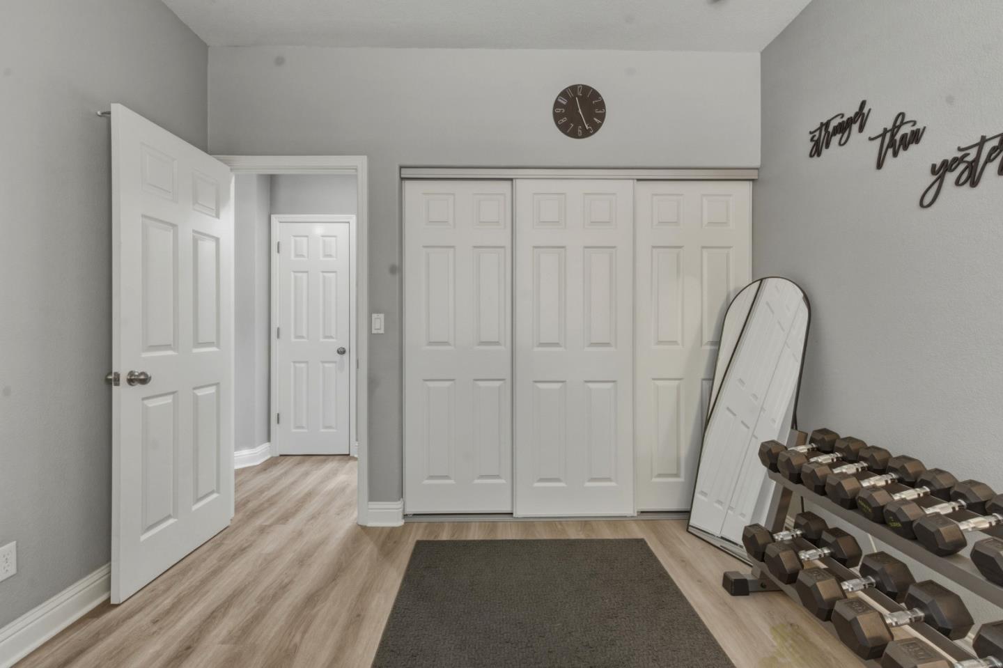 Detail Gallery Image 24 of 58 For 1500 Mimosa St, Hollister,  CA 95023 - 6 Beds | 3 Baths