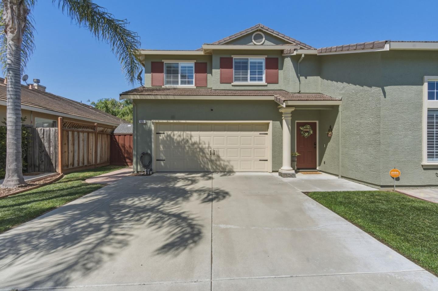 Detail Gallery Image 5 of 58 For 1500 Mimosa St, Hollister,  CA 95023 - 6 Beds | 3 Baths