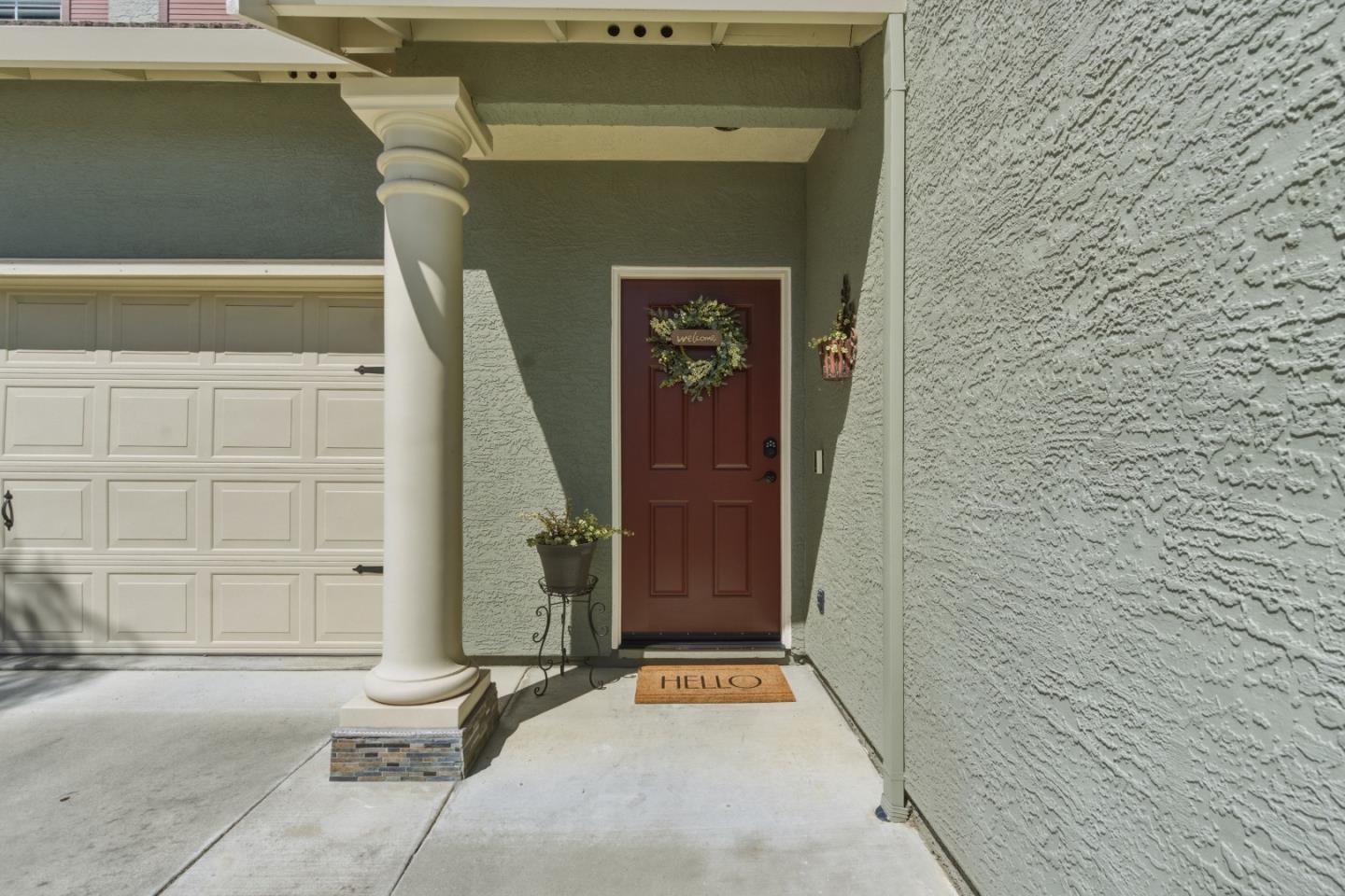 Detail Gallery Image 6 of 58 For 1500 Mimosa St, Hollister,  CA 95023 - 6 Beds | 3 Baths