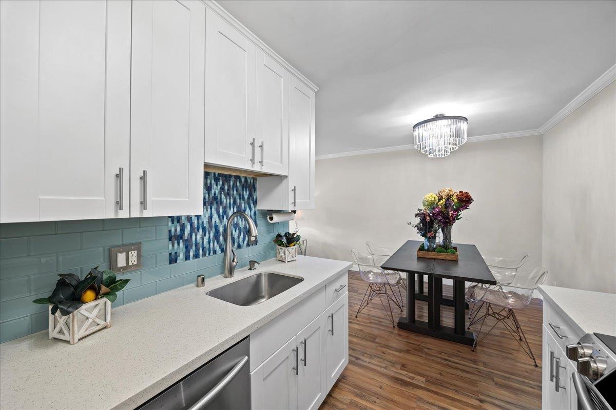 Detail Gallery Image 4 of 35 For 1031 Cherry Ave #75,  San Bruno,  CA 94066 - 2 Beds | 2 Baths