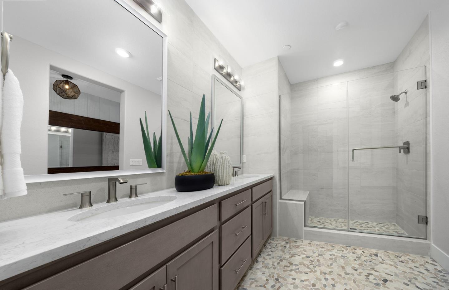 Photo #9: ML82042605 Listing: Photo #9