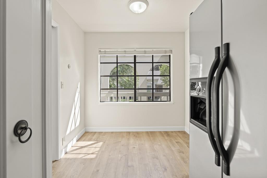 Detail Gallery Image 16 of 28 For 5481 Cribari Grn, San Jose,  CA 95135 - 2 Beds | 2 Baths