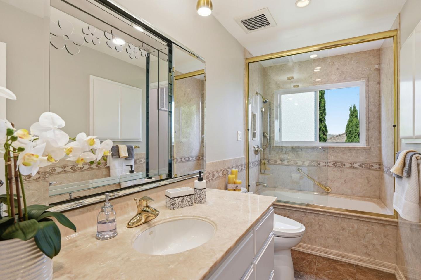 Detail Gallery Image 21 of 47 For 973 Larkspur Dr, Millbrae,  CA 94030 - 5 Beds | 3 Baths