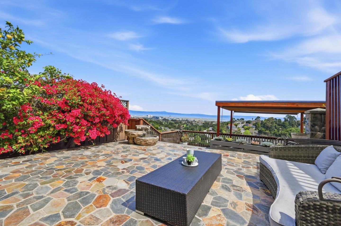 Detail Gallery Image 33 of 47 For 973 Larkspur Dr, Millbrae,  CA 94030 - 5 Beds | 3 Baths