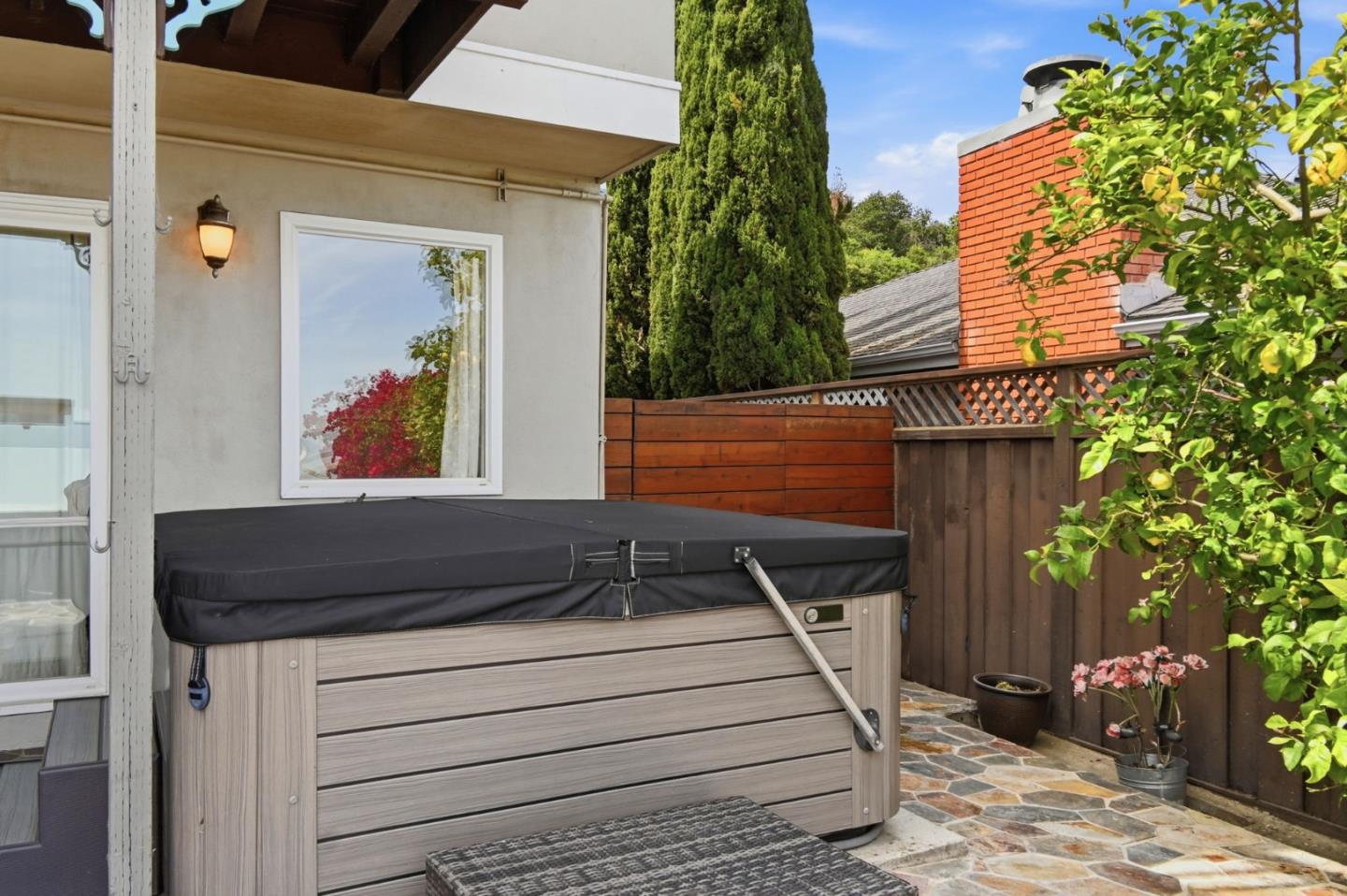 Detail Gallery Image 35 of 47 For 973 Larkspur Dr, Millbrae,  CA 94030 - 5 Beds | 3 Baths