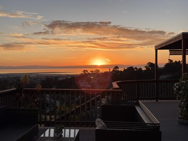 Detail Gallery Image 4 of 47 For 973 Larkspur Dr, Millbrae,  CA 94030 - 5 Beds | 3 Baths