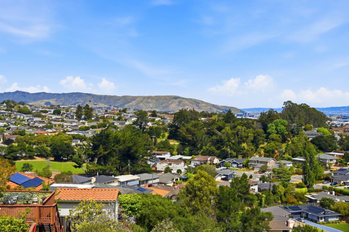 Detail Gallery Image 44 of 47 For 973 Larkspur Dr, Millbrae,  CA 94030 - 5 Beds | 3 Baths