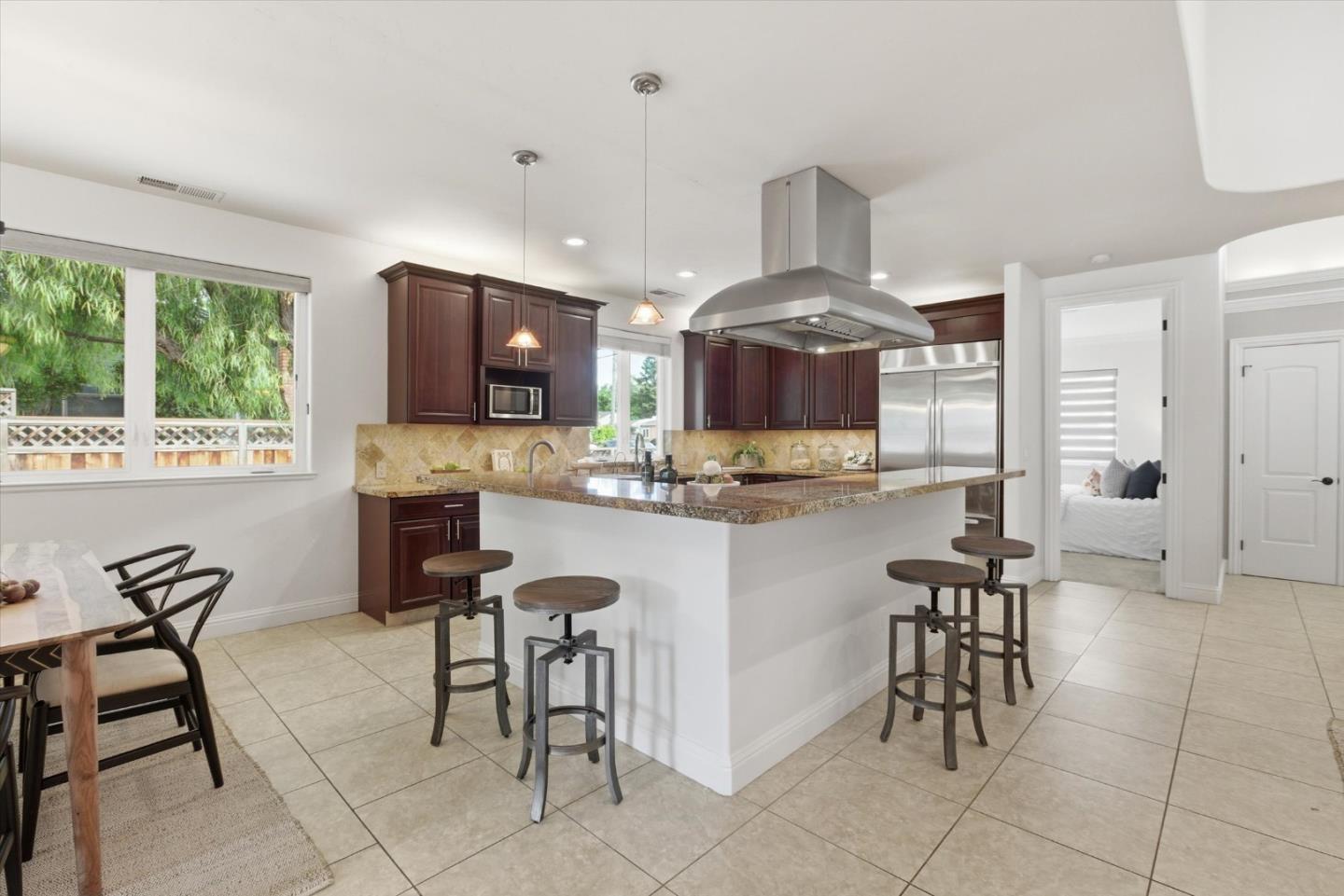 Detail Gallery Image 17 of 70 For 155 W Rosemary Ln, Campbell,  CA 95008 - 3 Beds | 2 Baths