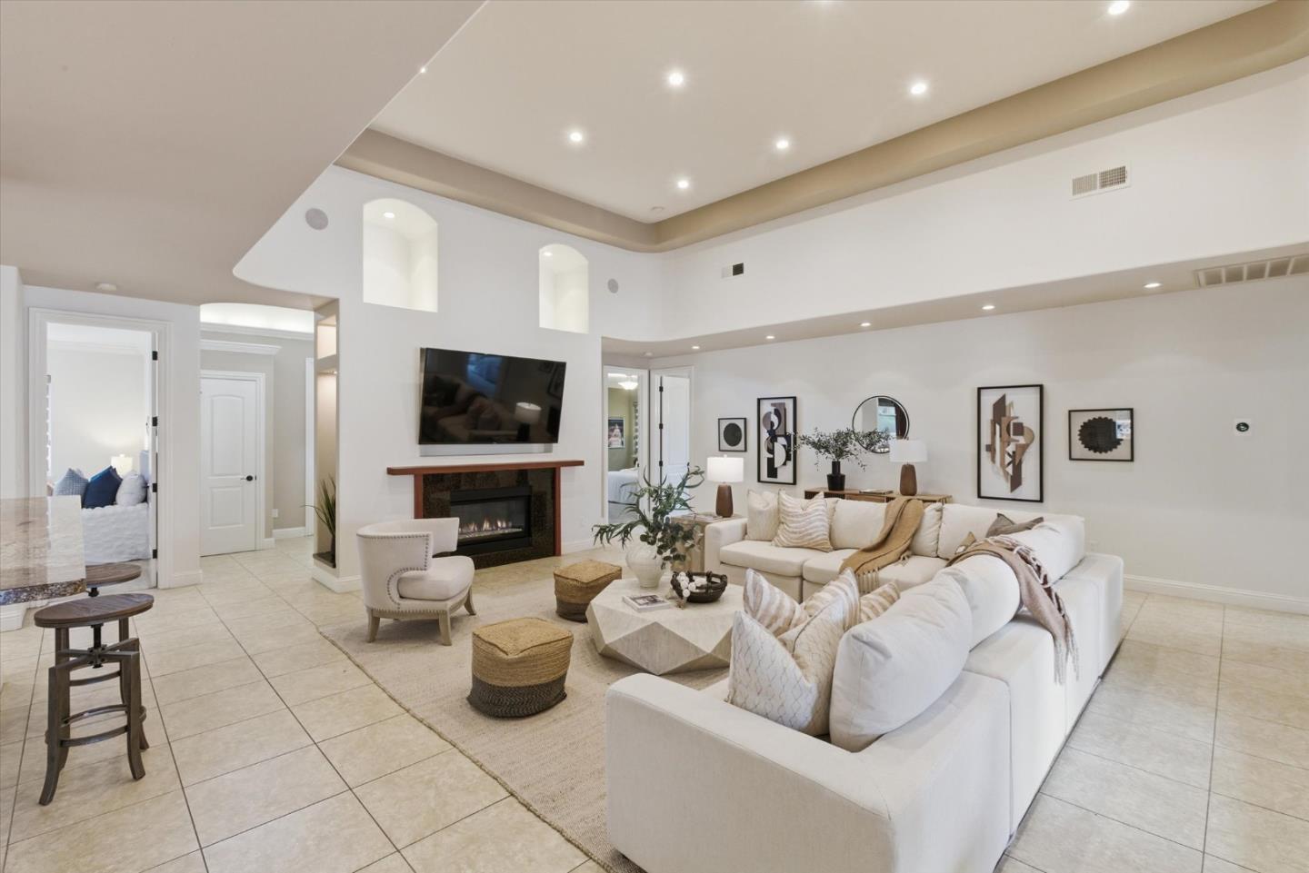 Detail Gallery Image 21 of 70 For 155 W Rosemary Ln, Campbell,  CA 95008 - 3 Beds | 2 Baths