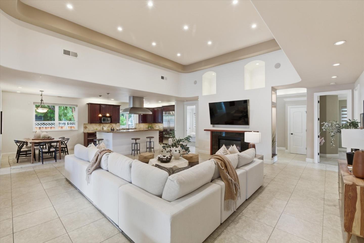 Detail Gallery Image 22 of 70 For 155 W Rosemary Ln, Campbell,  CA 95008 - 3 Beds | 2 Baths