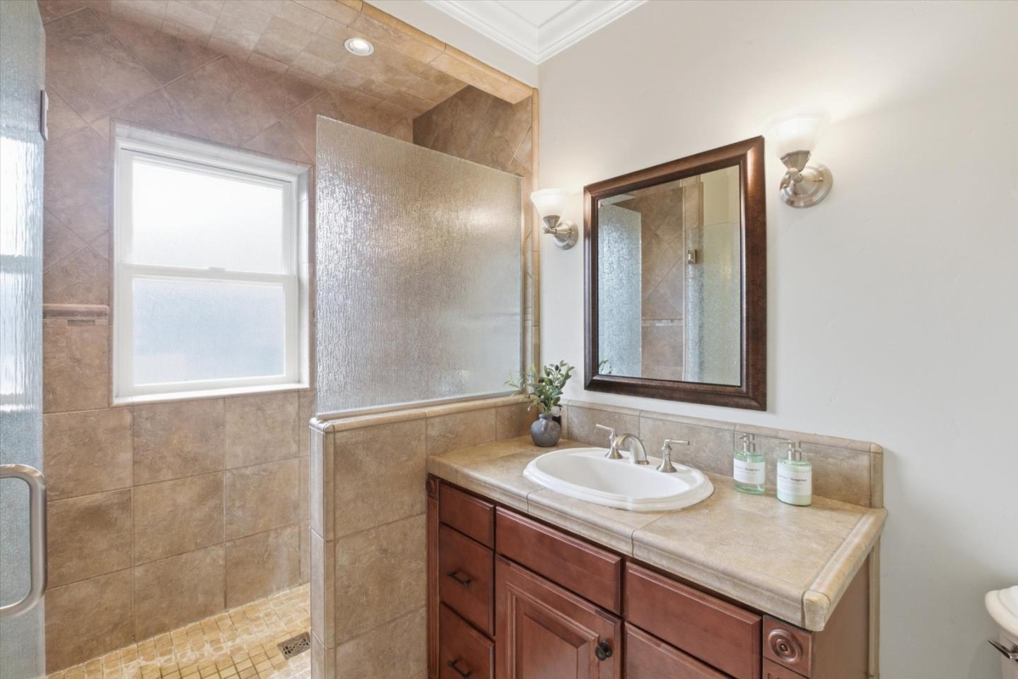 Detail Gallery Image 28 of 70 For 155 W Rosemary Ln, Campbell,  CA 95008 - 3 Beds | 2 Baths