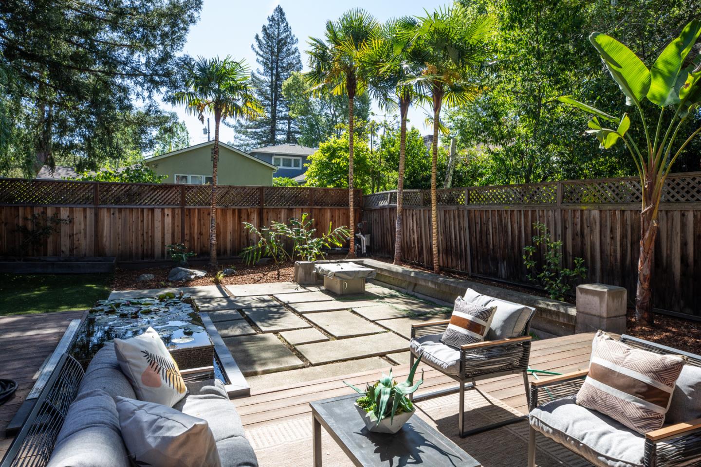 Detail Gallery Image 26 of 29 For 2161 Valparaiso Ave, Menlo Park,  CA 94025 - 4 Beds | 3/1 Baths