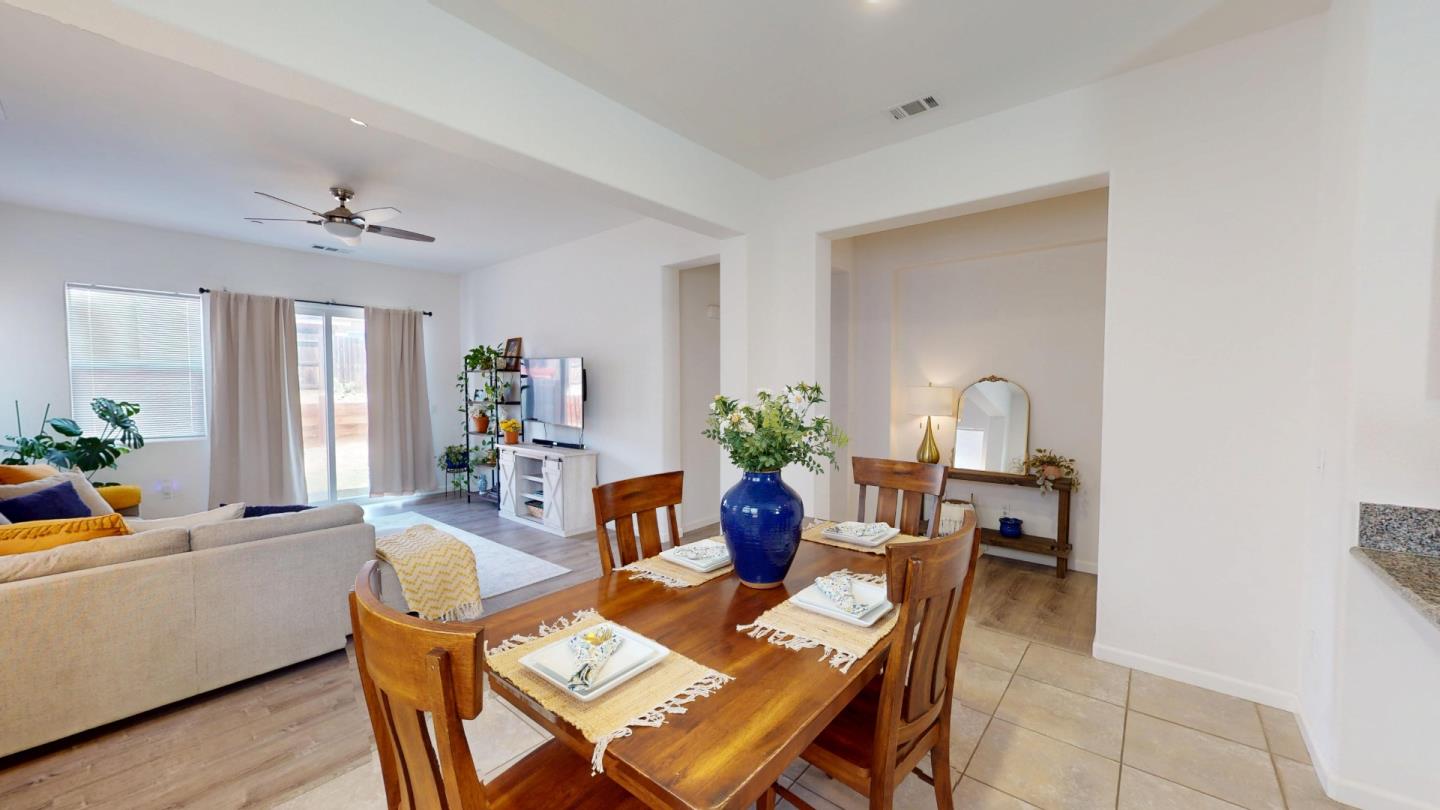 Detail Gallery Image 12 of 40 For 1151 La Colina St, Soledad,  CA 93960 - 3 Beds | 2 Baths