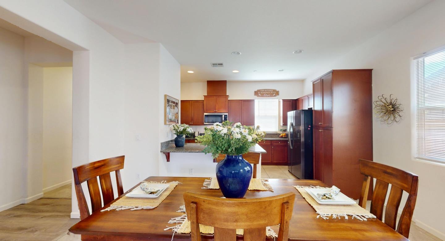 Detail Gallery Image 13 of 40 For 1151 La Colina St, Soledad,  CA 93960 - 3 Beds | 2 Baths