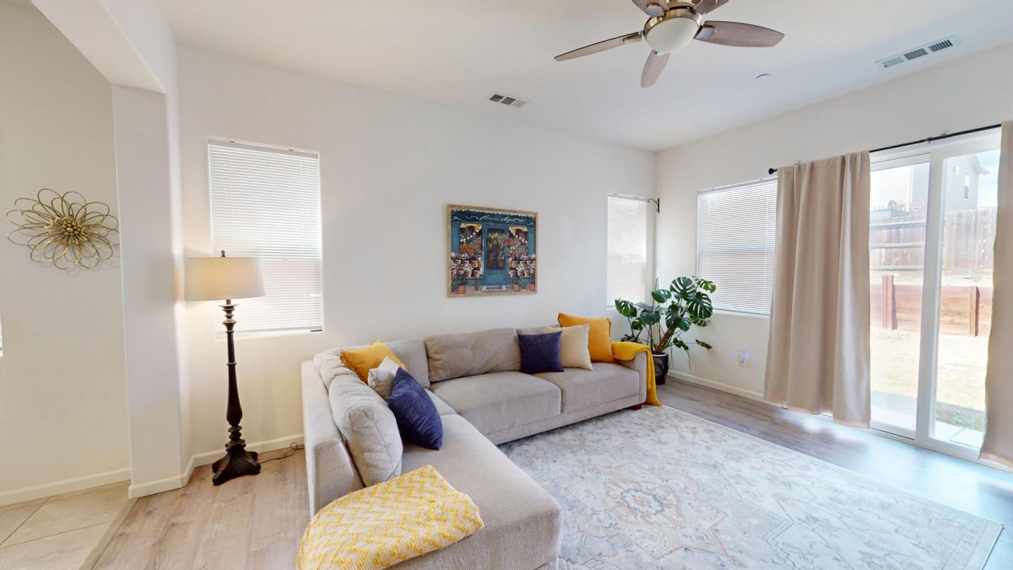 Detail Gallery Image 14 of 40 For 1151 La Colina St, Soledad,  CA 93960 - 3 Beds | 2 Baths