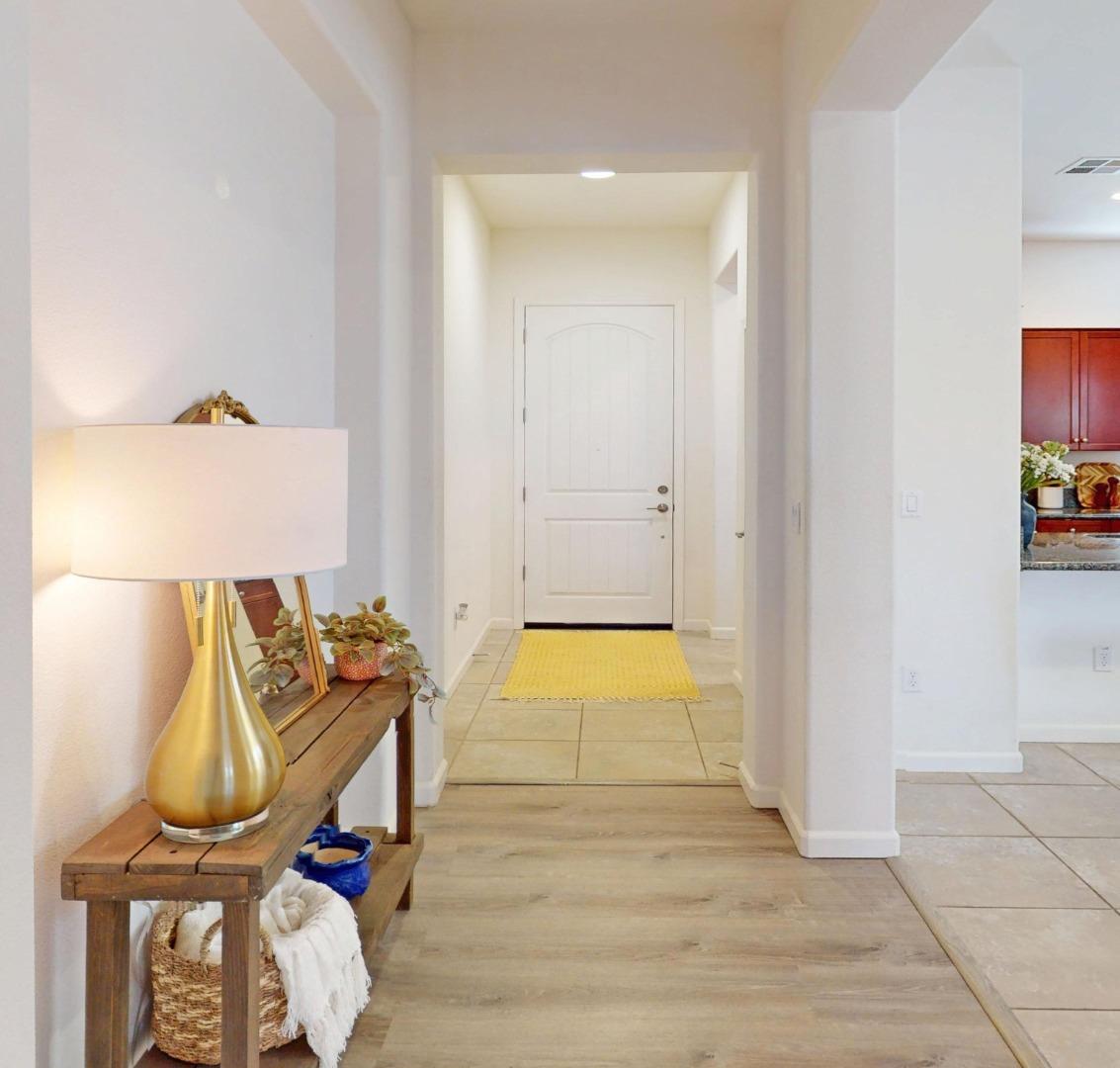 Detail Gallery Image 7 of 40 For 1151 La Colina St, Soledad,  CA 93960 - 3 Beds | 2 Baths