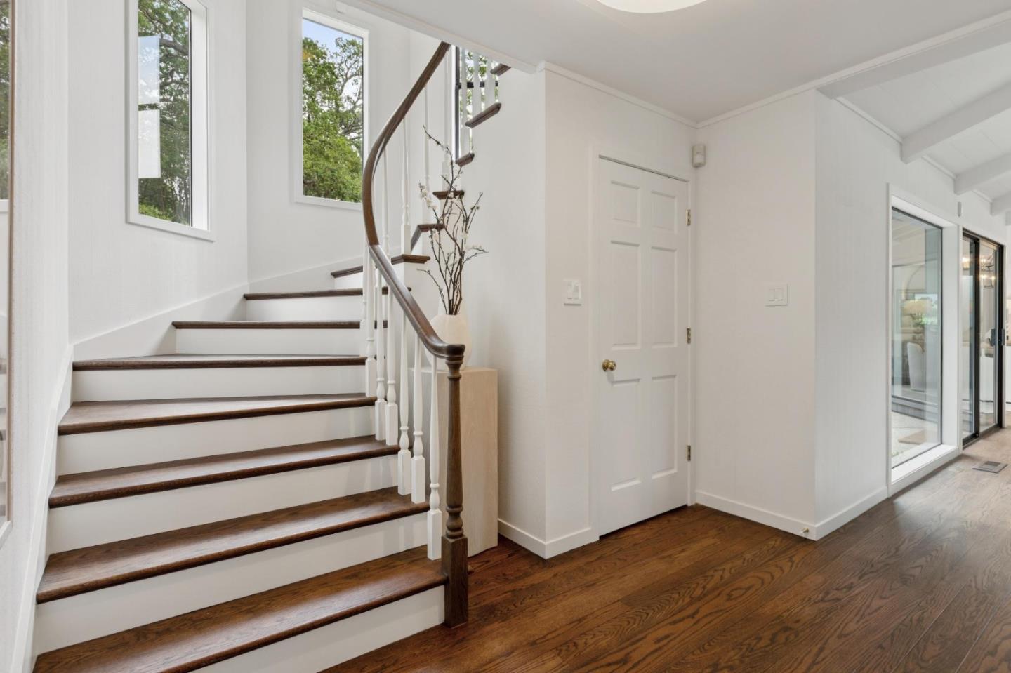 Detail Gallery Image 27 of 51 For 120 Deer Meadow Ln, Portola Valley,  CA 94028 - 5 Beds | 4 Baths