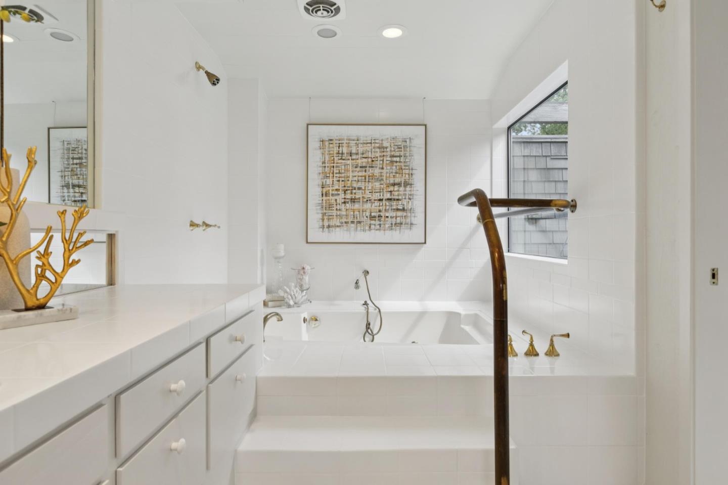 Detail Gallery Image 32 of 51 For 120 Deer Meadow Ln, Portola Valley,  CA 94028 - 5 Beds | 4 Baths