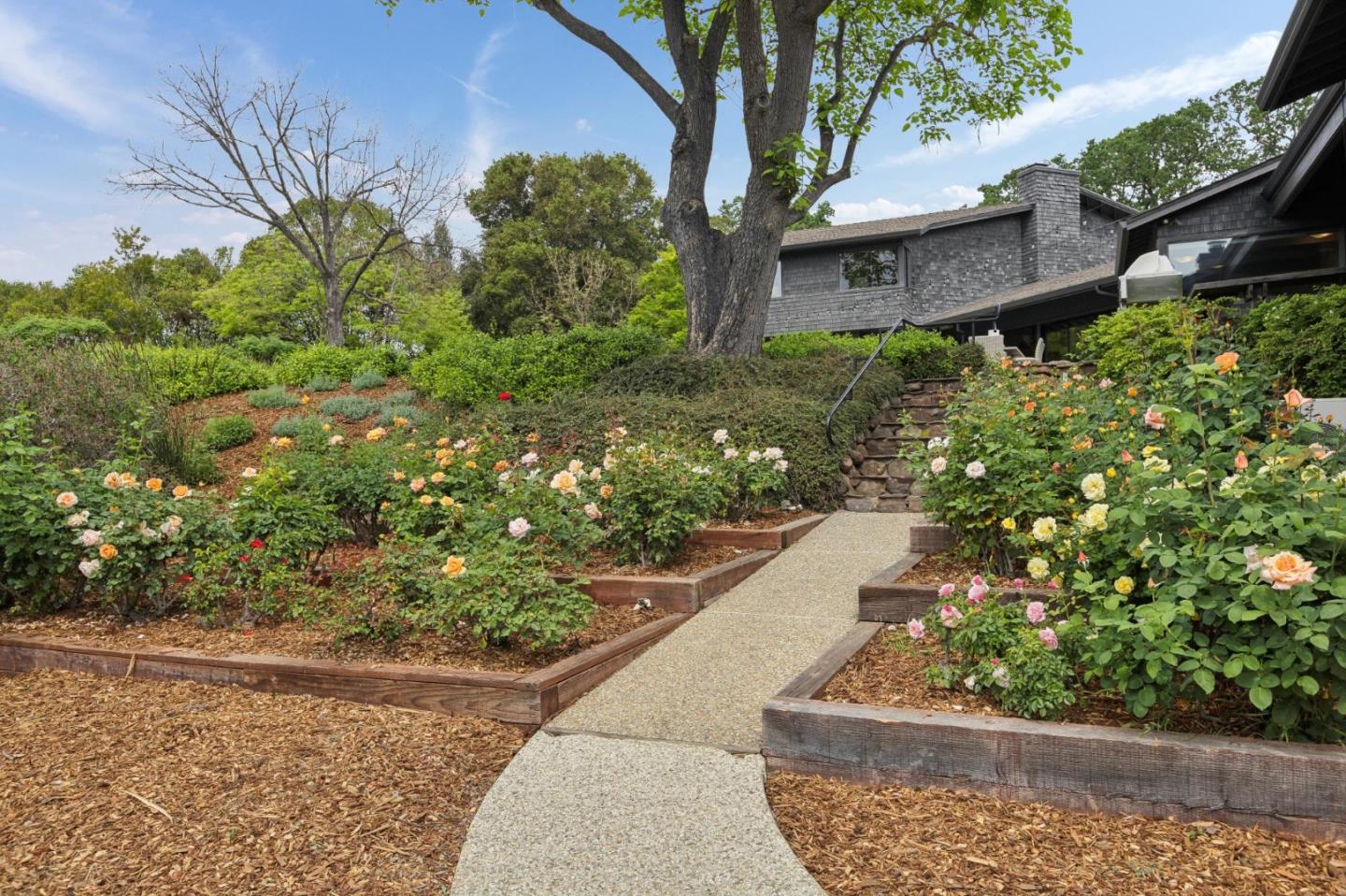 Detail Gallery Image 49 of 51 For 120 Deer Meadow Ln, Portola Valley,  CA 94028 - 5 Beds | 4 Baths