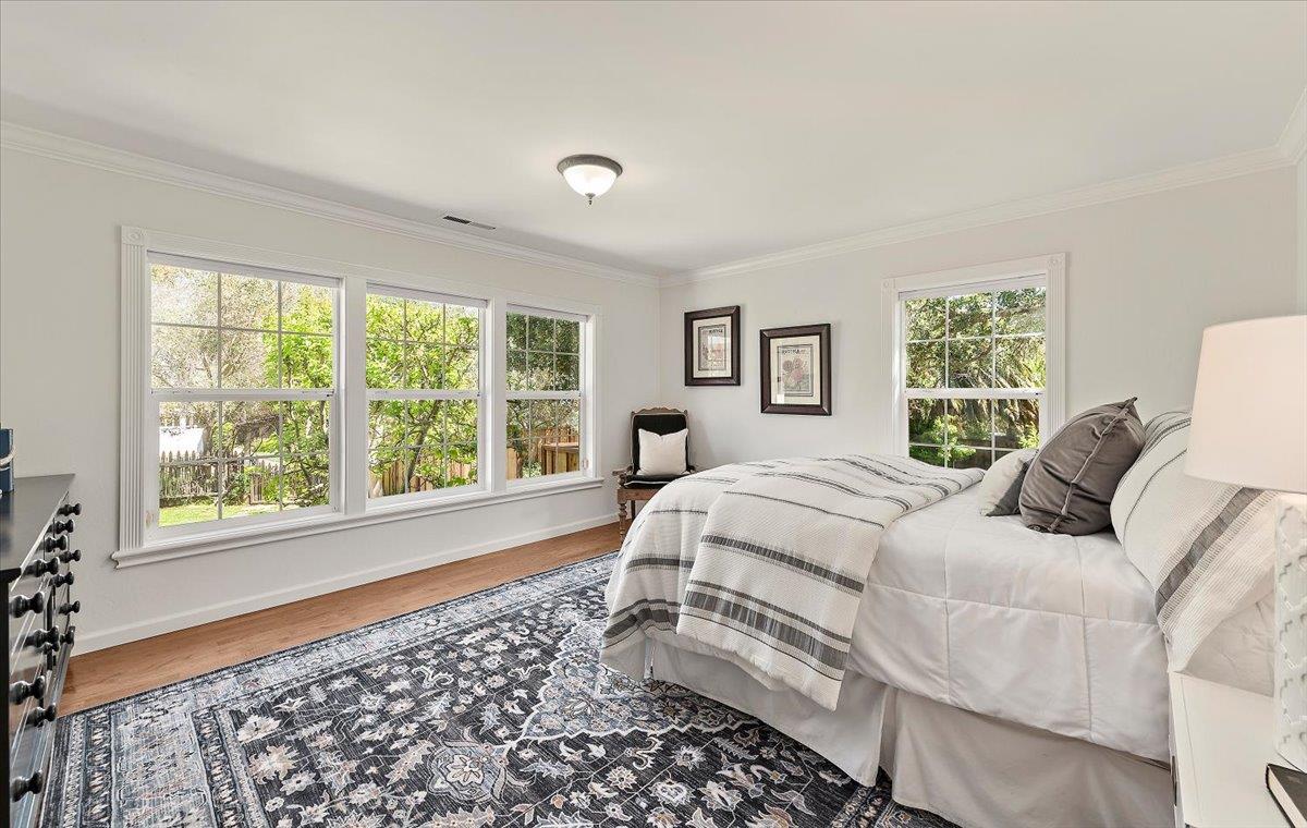 Detail Gallery Image 13 of 37 For 820 Revere Way, Redwood City,  CA 94062 - 3 Beds | 1/1 Baths