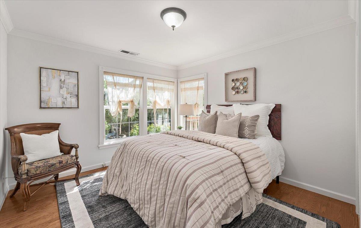 Detail Gallery Image 15 of 37 For 820 Revere Way, Redwood City,  CA 94062 - 3 Beds | 1/1 Baths