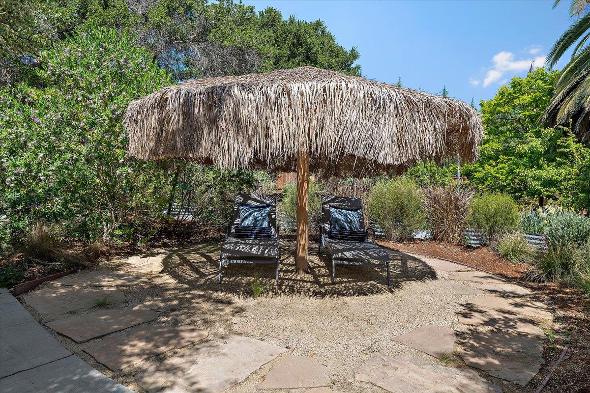 Detail Gallery Image 29 of 37 For 820 Revere Way, Redwood City,  CA 94062 - 3 Beds | 1/1 Baths