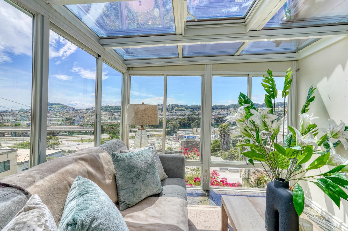 Detail Gallery Image 15 of 58 For 446 Nevada St, San Francisco,  CA 94110 - 3 Beds | 3 Baths