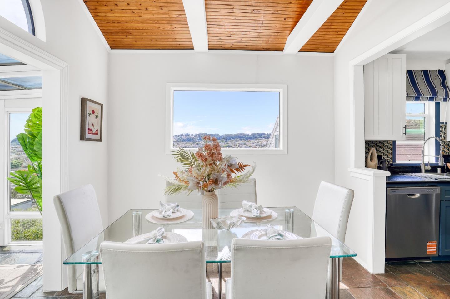 Detail Gallery Image 19 of 58 For 446 Nevada St, San Francisco,  CA 94110 - 3 Beds | 3 Baths