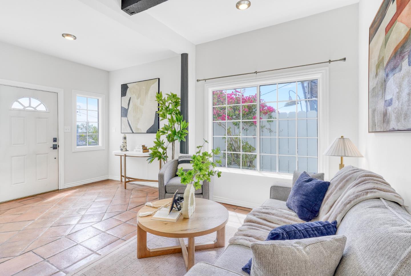 Detail Gallery Image 4 of 58 For 446 Nevada St, San Francisco,  CA 94110 - 3 Beds | 3 Baths