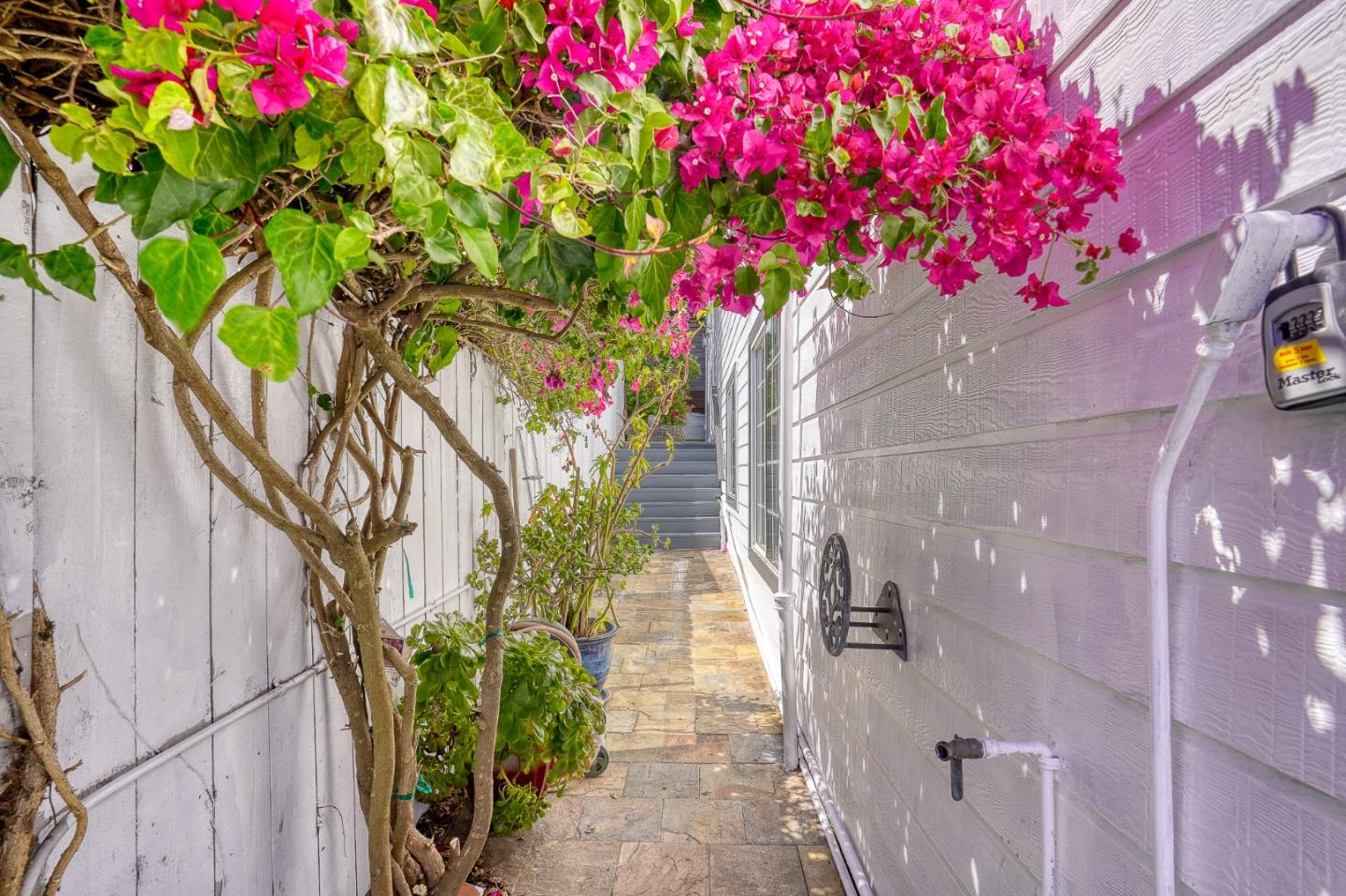 Detail Gallery Image 44 of 58 For 446 Nevada St, San Francisco,  CA 94110 - 3 Beds | 3 Baths