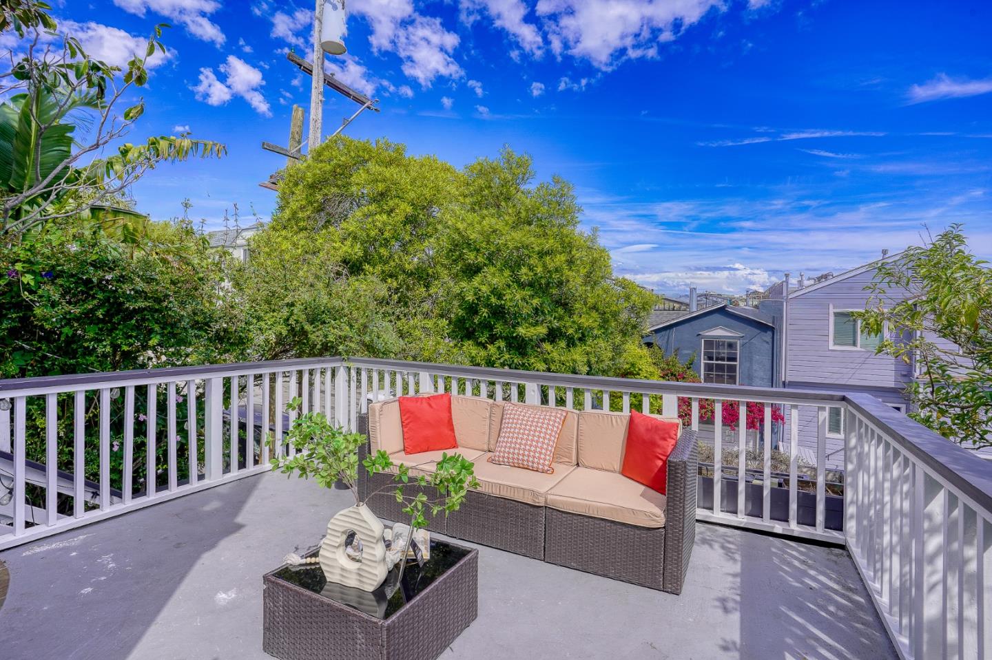 Detail Gallery Image 47 of 58 For 446 Nevada St, San Francisco,  CA 94110 - 3 Beds | 3 Baths