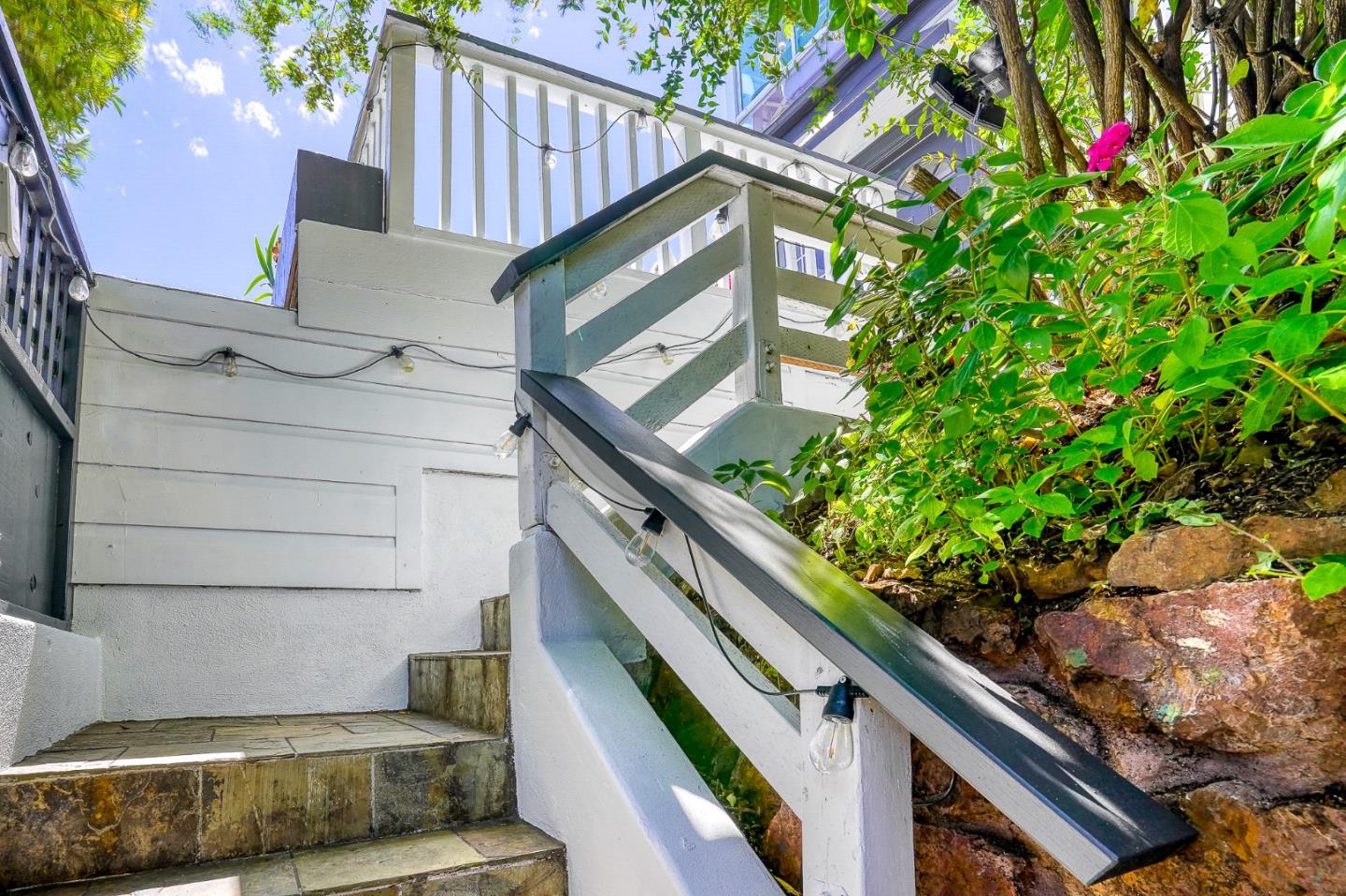 Detail Gallery Image 49 of 58 For 446 Nevada St, San Francisco,  CA 94110 - 3 Beds | 3 Baths