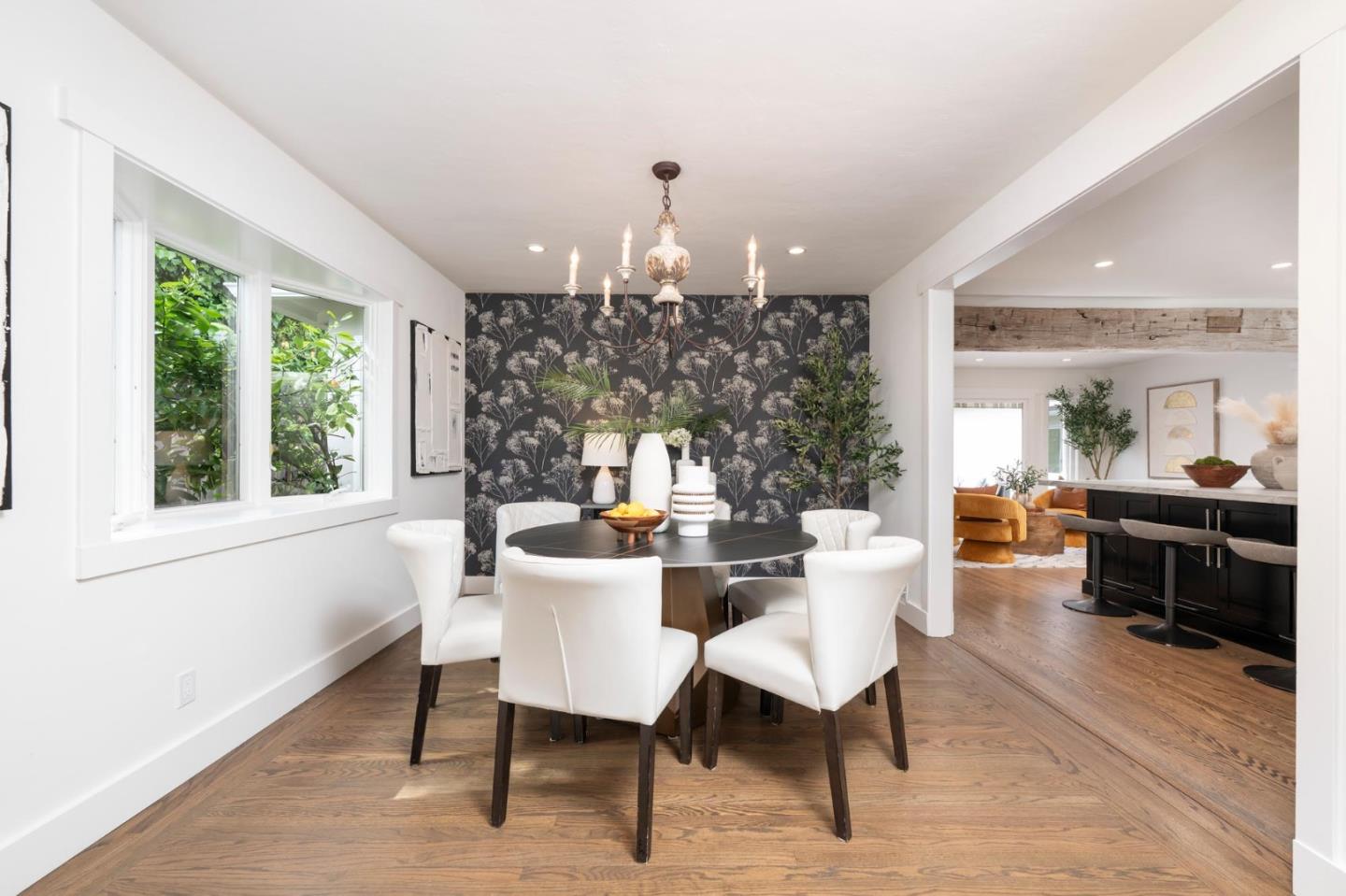 Detail Gallery Image 12 of 58 For 606 Yale Dr, San Mateo,  CA 94402 - 5 Beds | 3 Baths