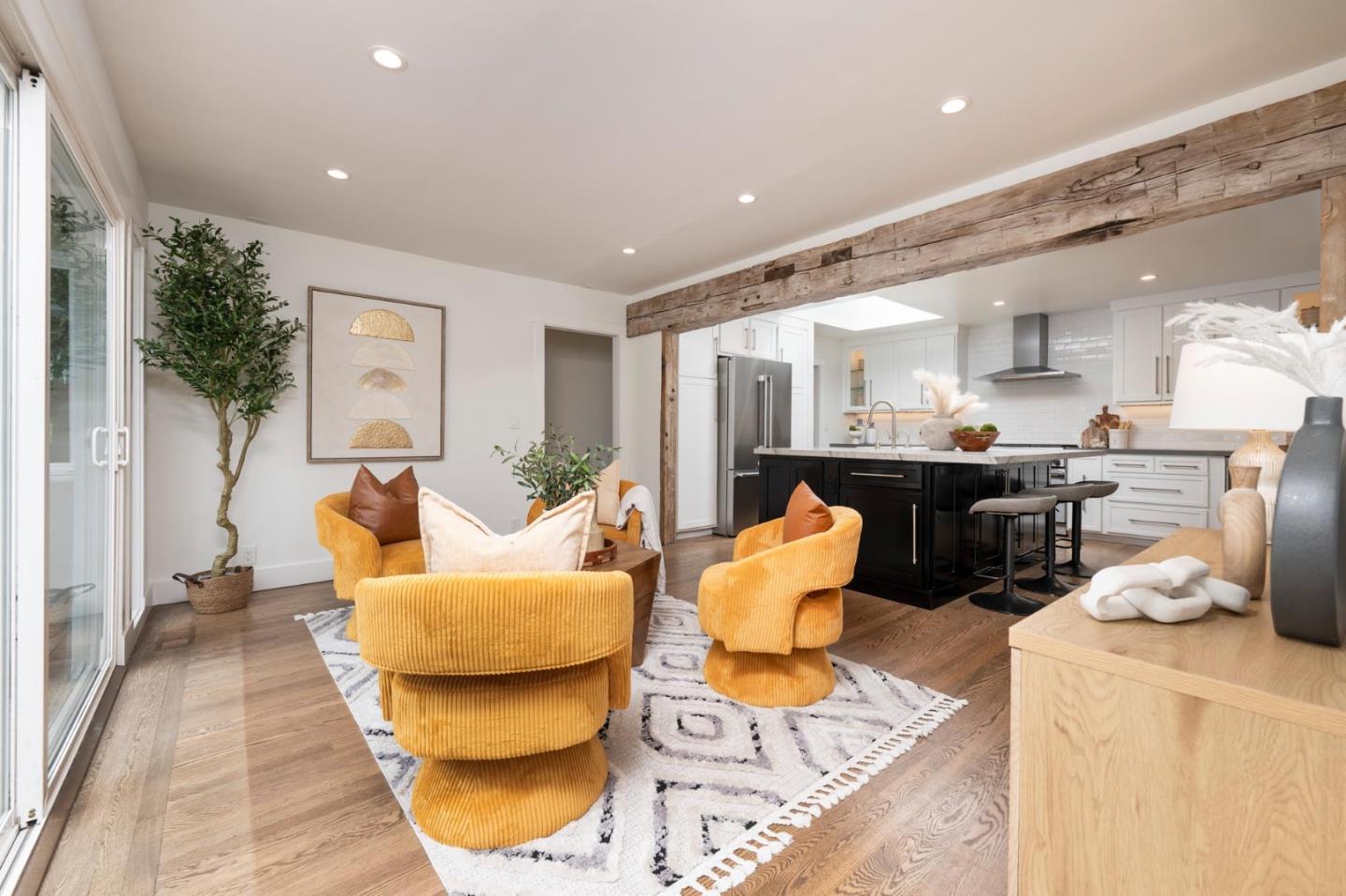 Detail Gallery Image 19 of 58 For 606 Yale Dr, San Mateo,  CA 94402 - 5 Beds | 3 Baths