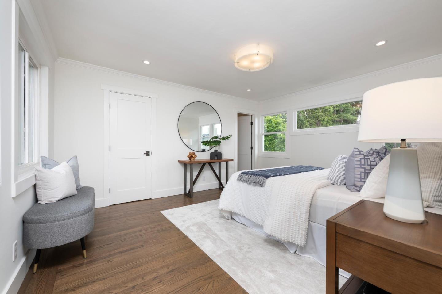 Detail Gallery Image 20 of 58 For 606 Yale Dr, San Mateo,  CA 94402 - 5 Beds | 3 Baths