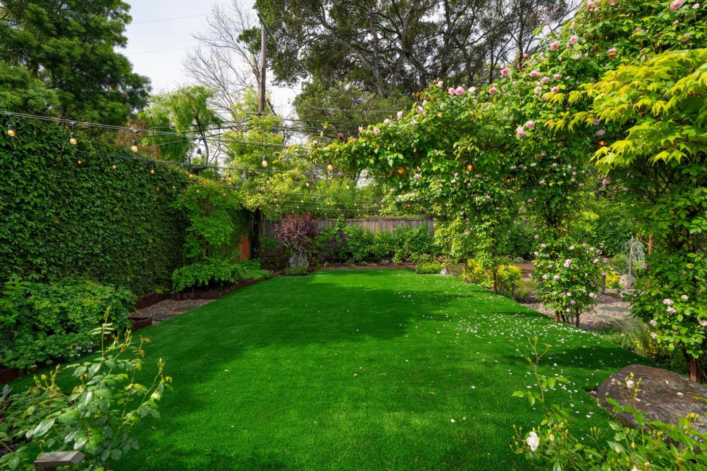 Detail Gallery Image 37 of 58 For 606 Yale Dr, San Mateo,  CA 94402 - 5 Beds | 3 Baths