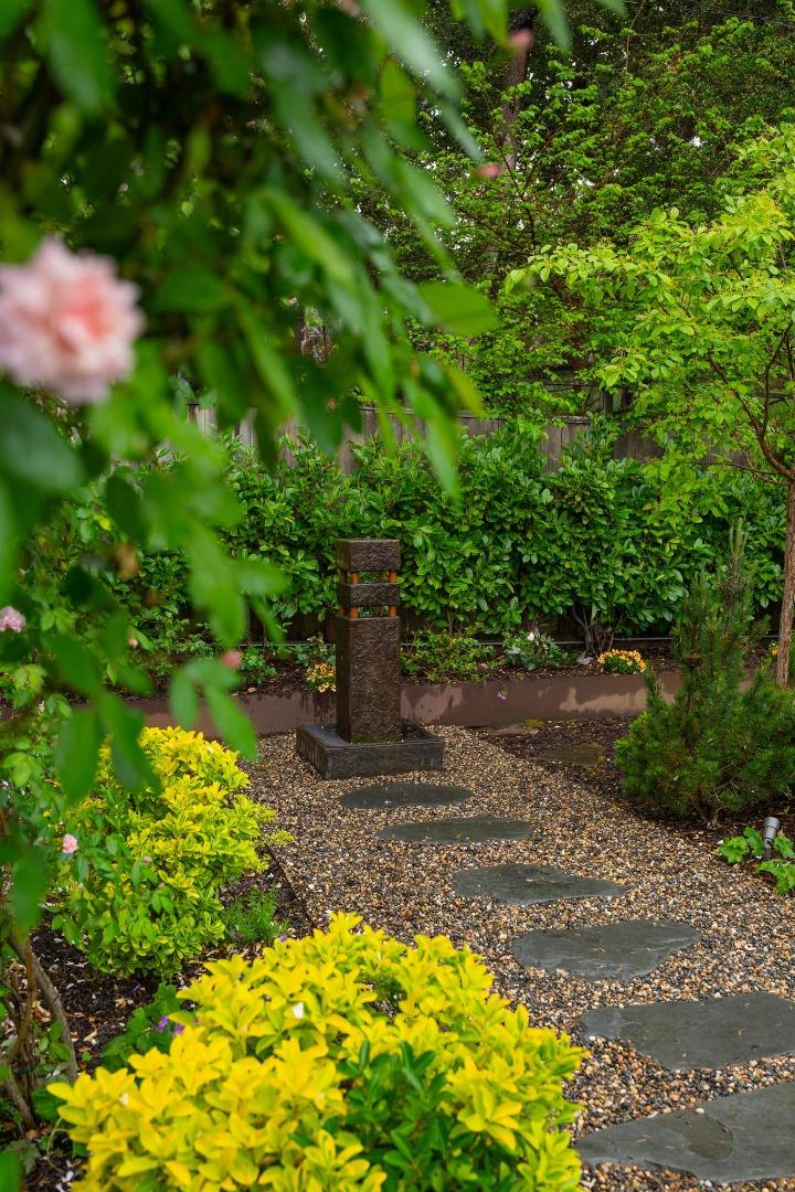 Detail Gallery Image 38 of 58 For 606 Yale Dr, San Mateo,  CA 94402 - 5 Beds | 3 Baths