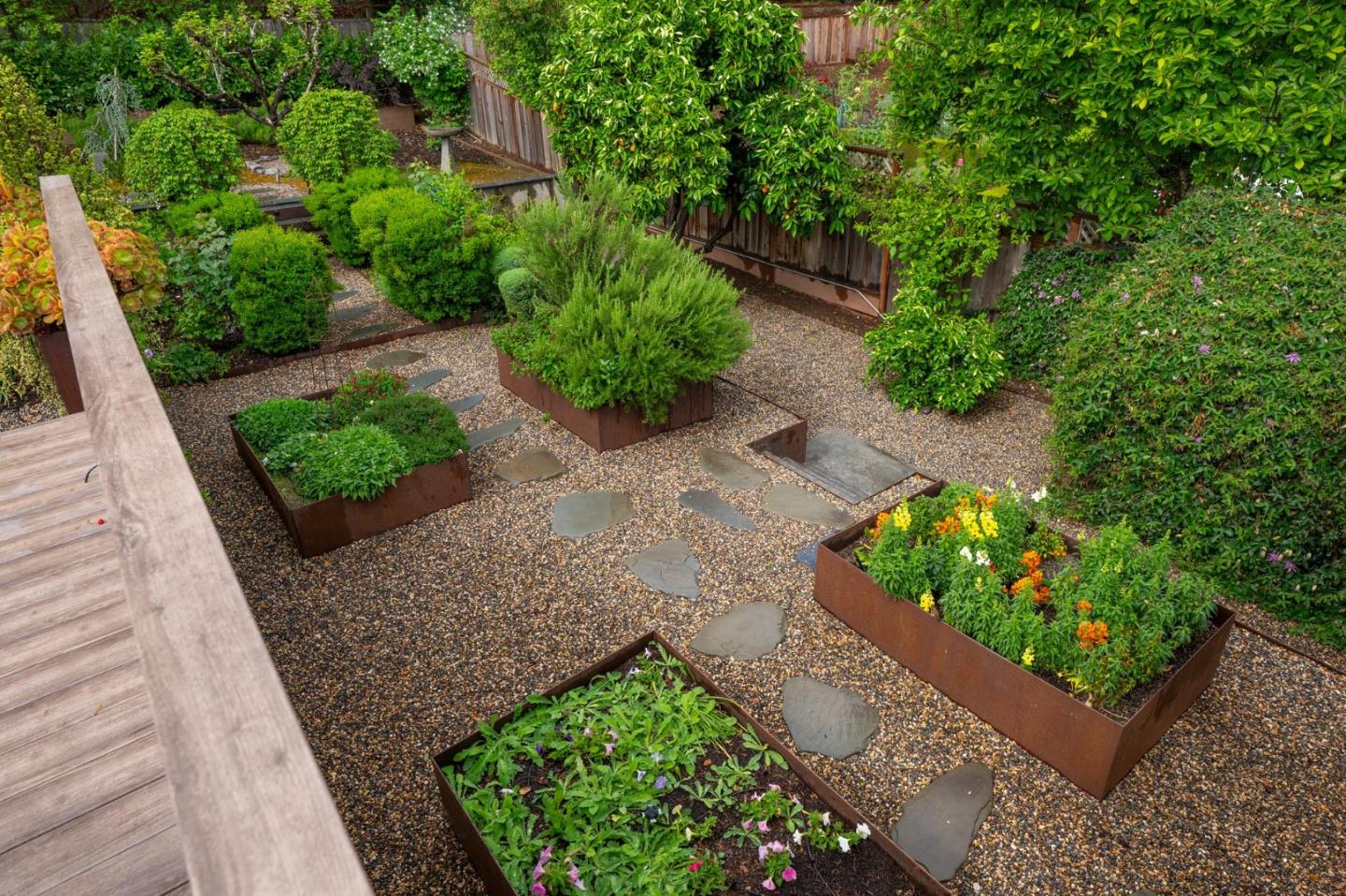 Detail Gallery Image 42 of 58 For 606 Yale Dr, San Mateo,  CA 94402 - 5 Beds | 3 Baths