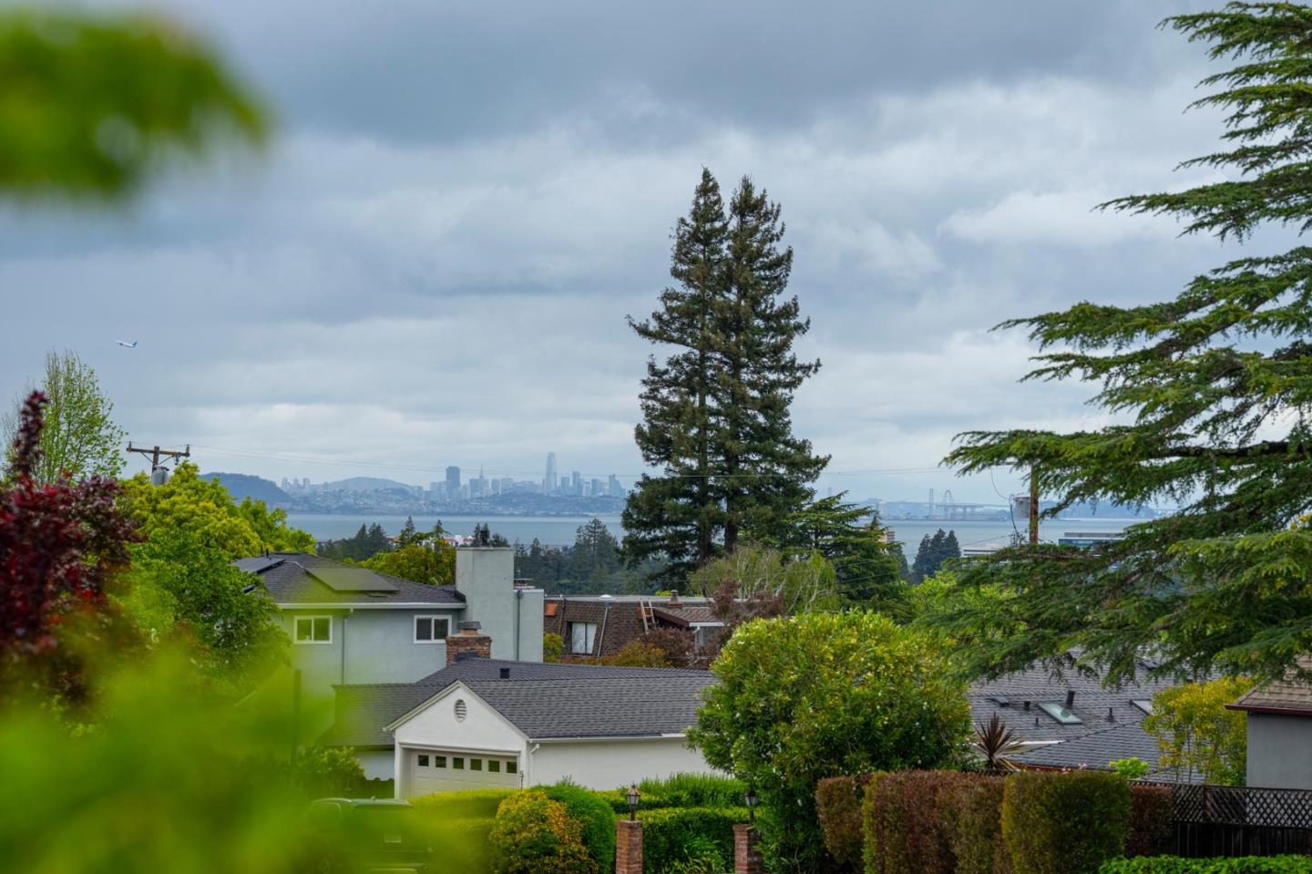 Detail Gallery Image 47 of 58 For 606 Yale Dr, San Mateo,  CA 94402 - 5 Beds | 3 Baths