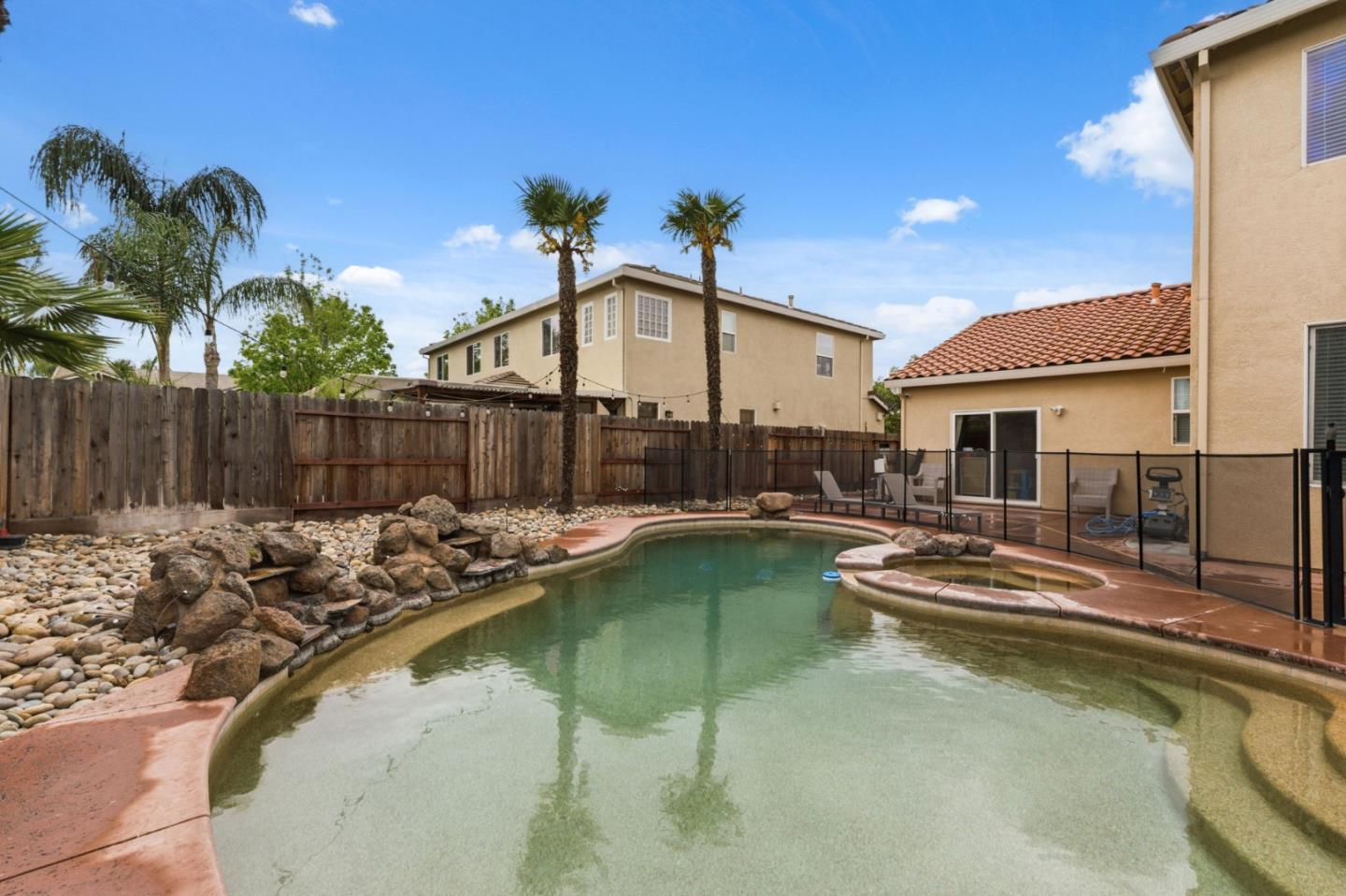 Detail Gallery Image 28 of 44 For 2454 Bracco Way, Riverbank,  CA 95367 - 4 Beds | 3 Baths