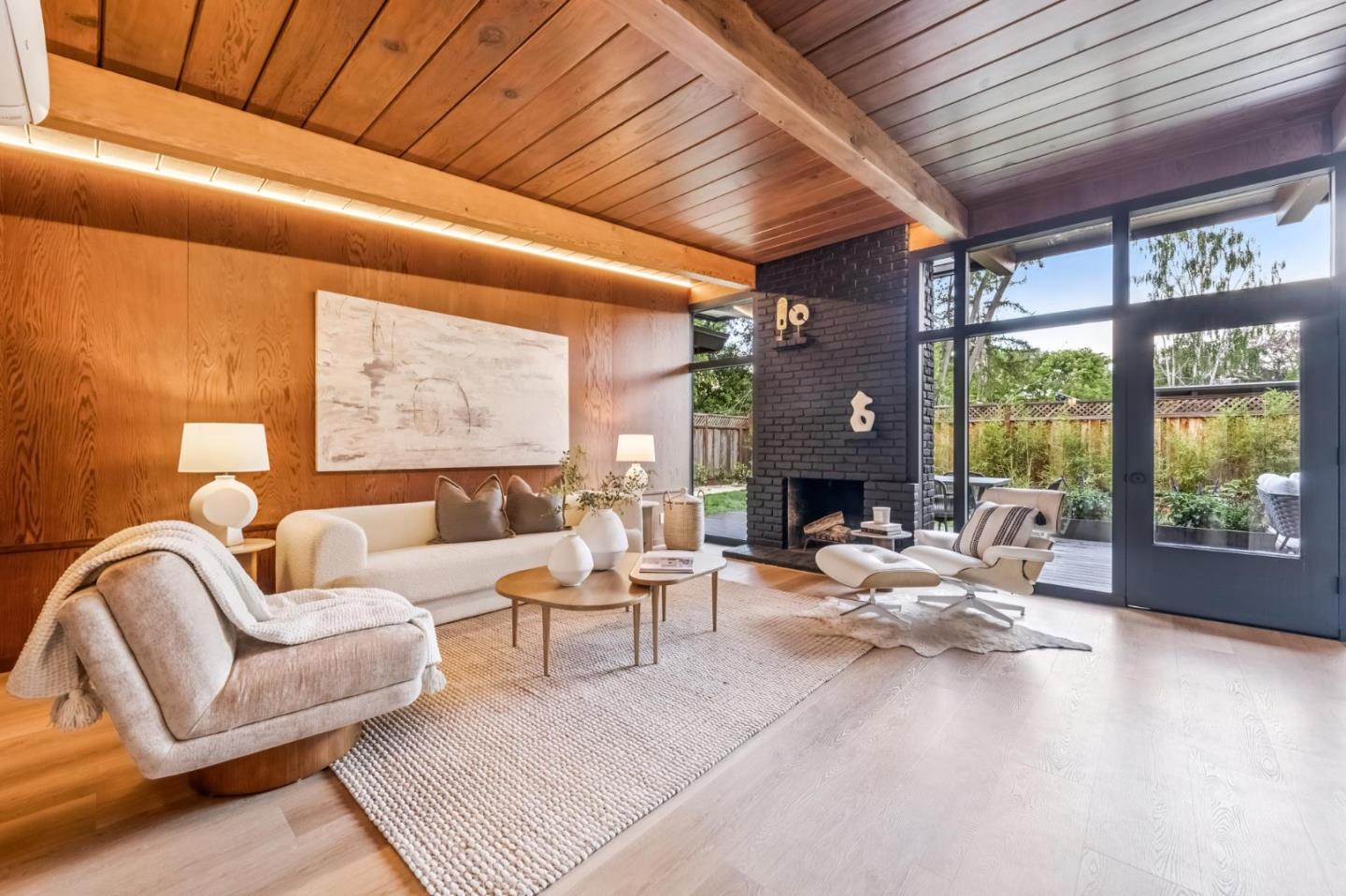 Detail Gallery Image 10 of 31 For 748 Kendall Ave, Palo Alto,  CA 94306 - 5 Beds | 3 Baths