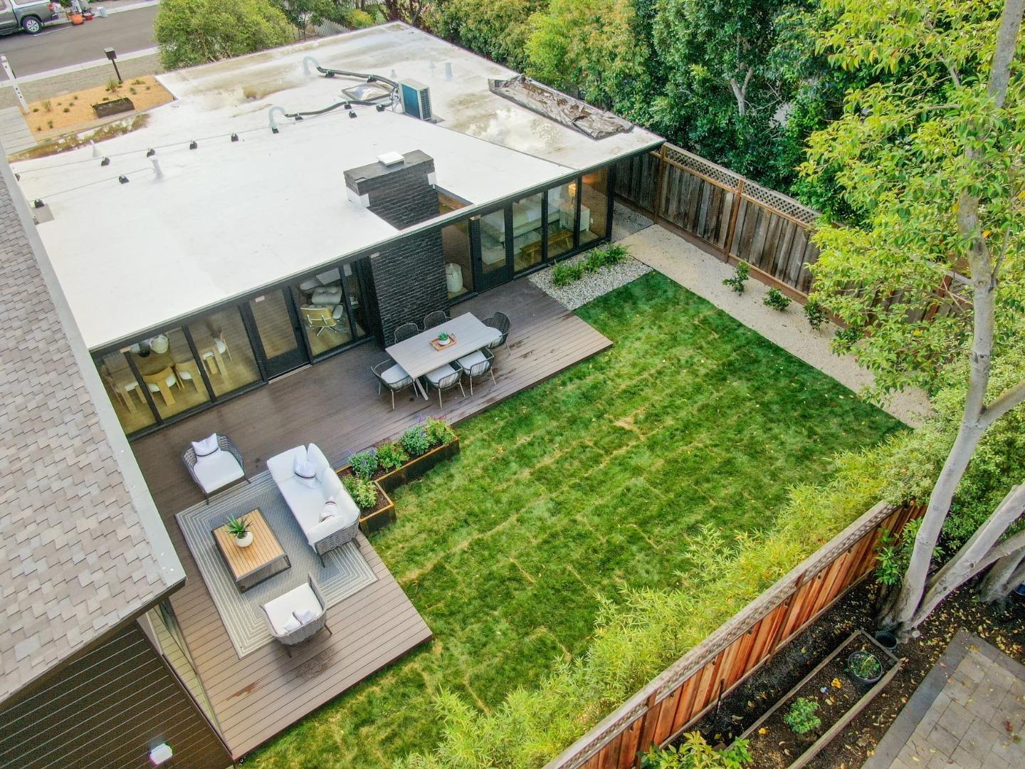 Detail Gallery Image 52 of 55 For 748 Kendall Ave, Palo Alto,  CA 94306 - 5 Beds | 3 Baths