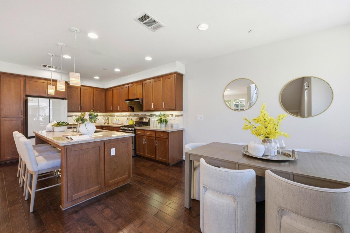 Photo #13: ML82042629 Listing: Photo #13