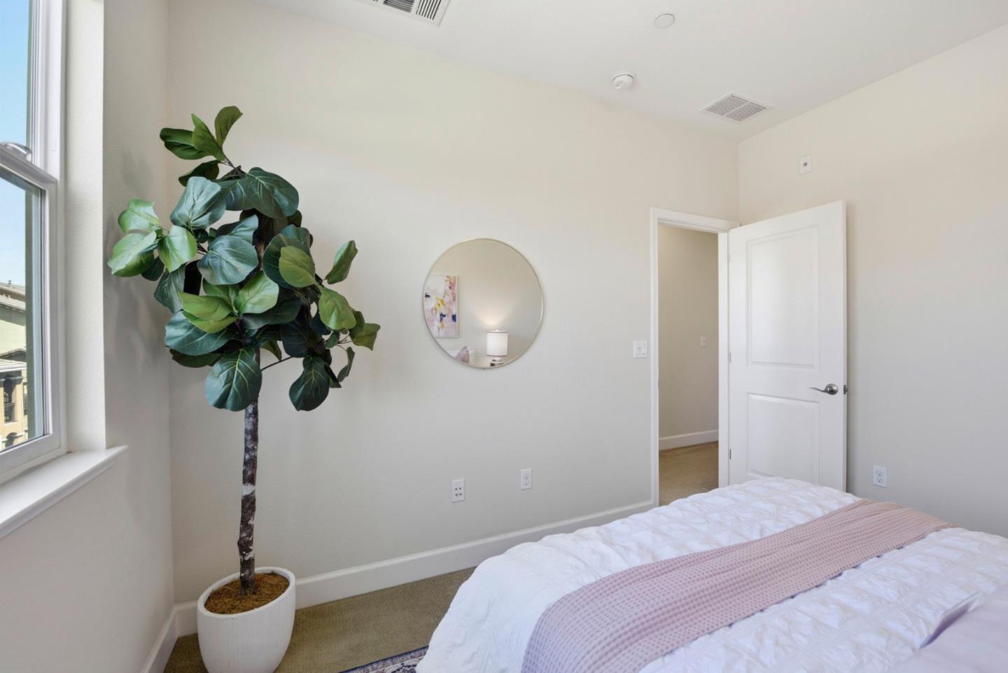 Photo #25: ML82042629 Listing: Photo #25