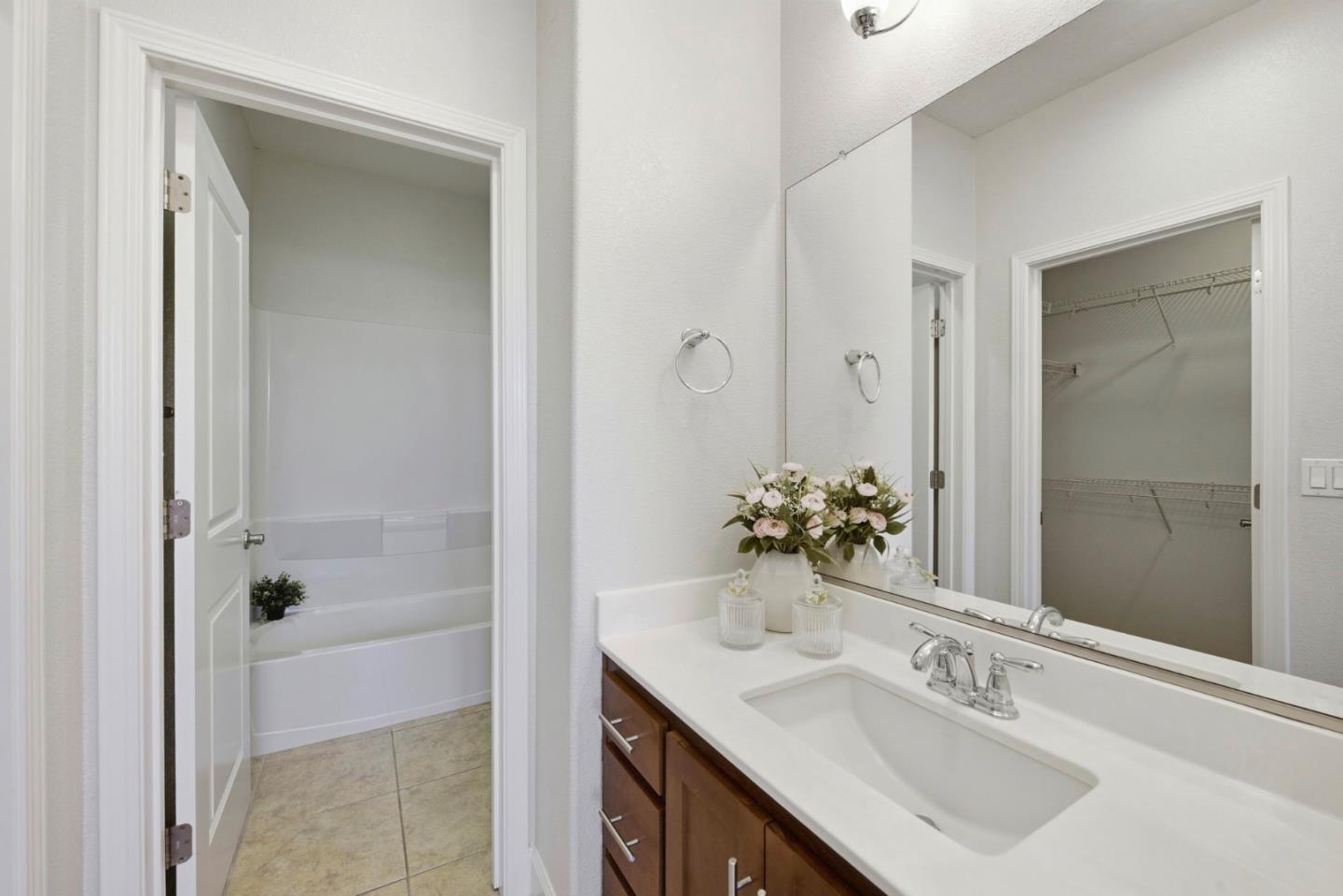 Photo #26: ML82042629 Listing: Photo #26