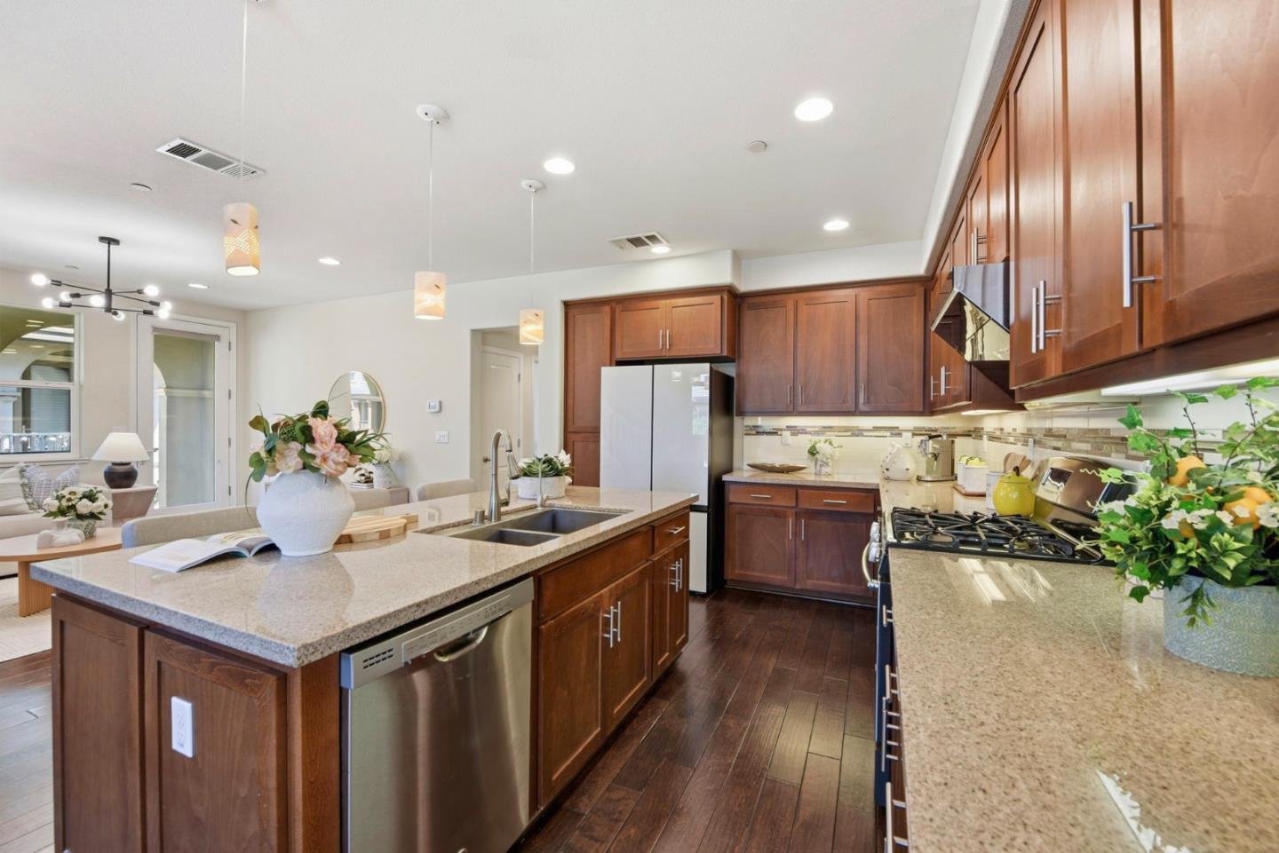 Photo #7: ML82042629 Listing: Photo #7