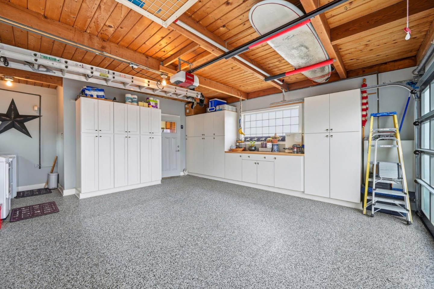 Detail Gallery Image 23 of 29 For 50 Tulare St, Brisbane,  CA 94005 - 4 Beds | 2/1 Baths